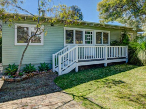 Calypsos Cottage at Hyams Beach